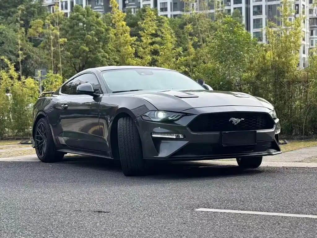 Mustang 2020 2.3L EcoBoost Obsidian Phantom Special Edition