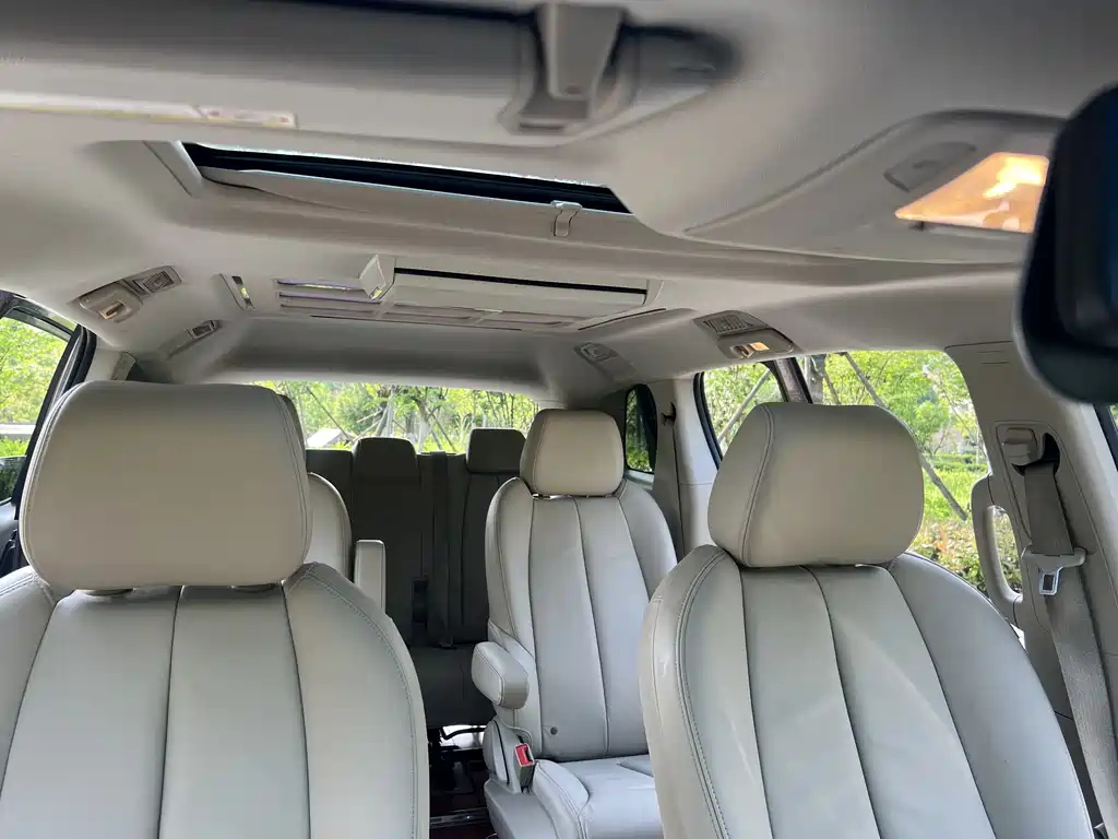 Buick GL8 2018 28T Luxury Model China VI