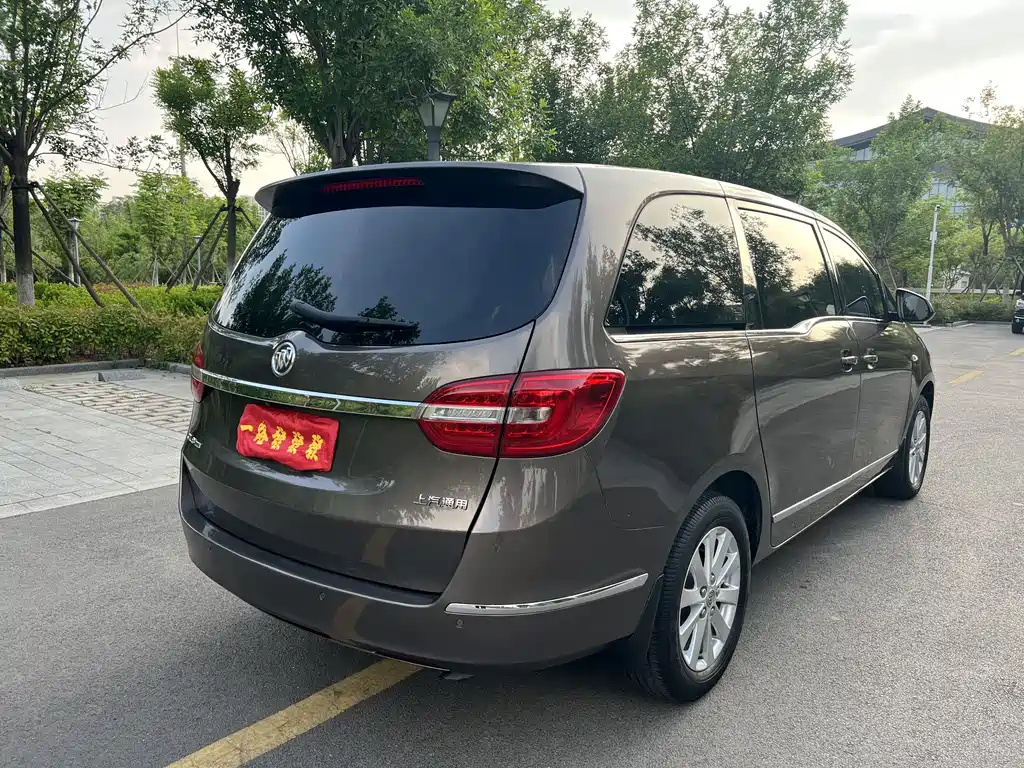 Buick GL8 2017 25S Luxury China V