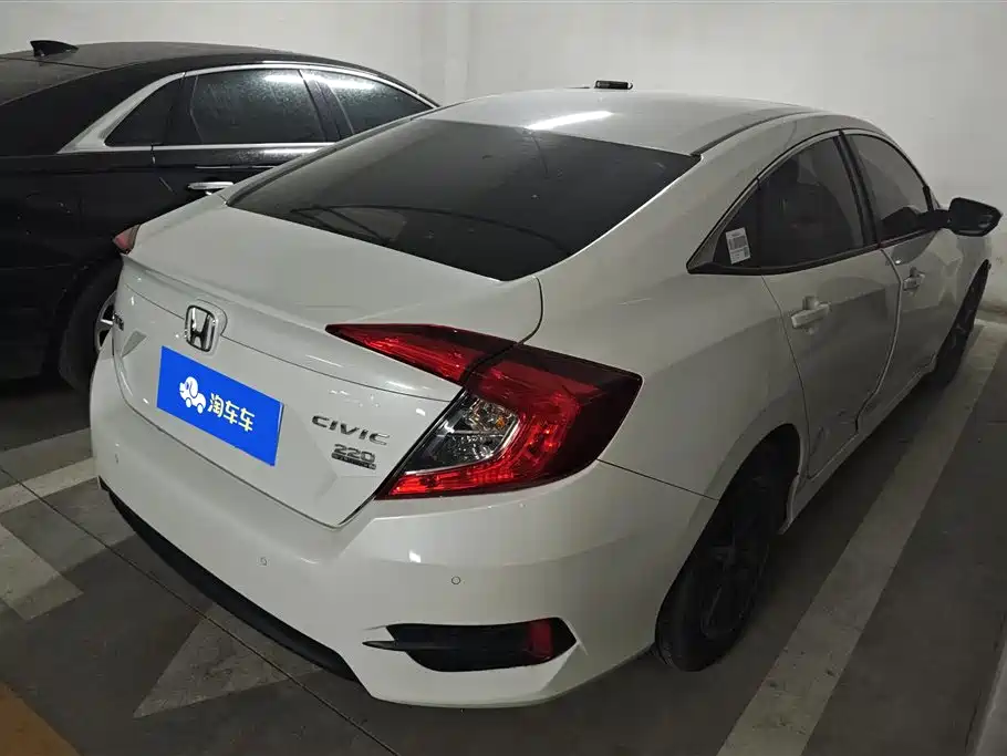 Civic 2019 220TURBO CVT Sport Edition China VI