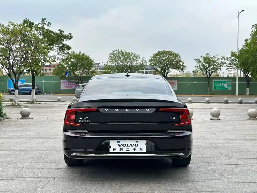 Volvo S90 2021 B5 Inscription