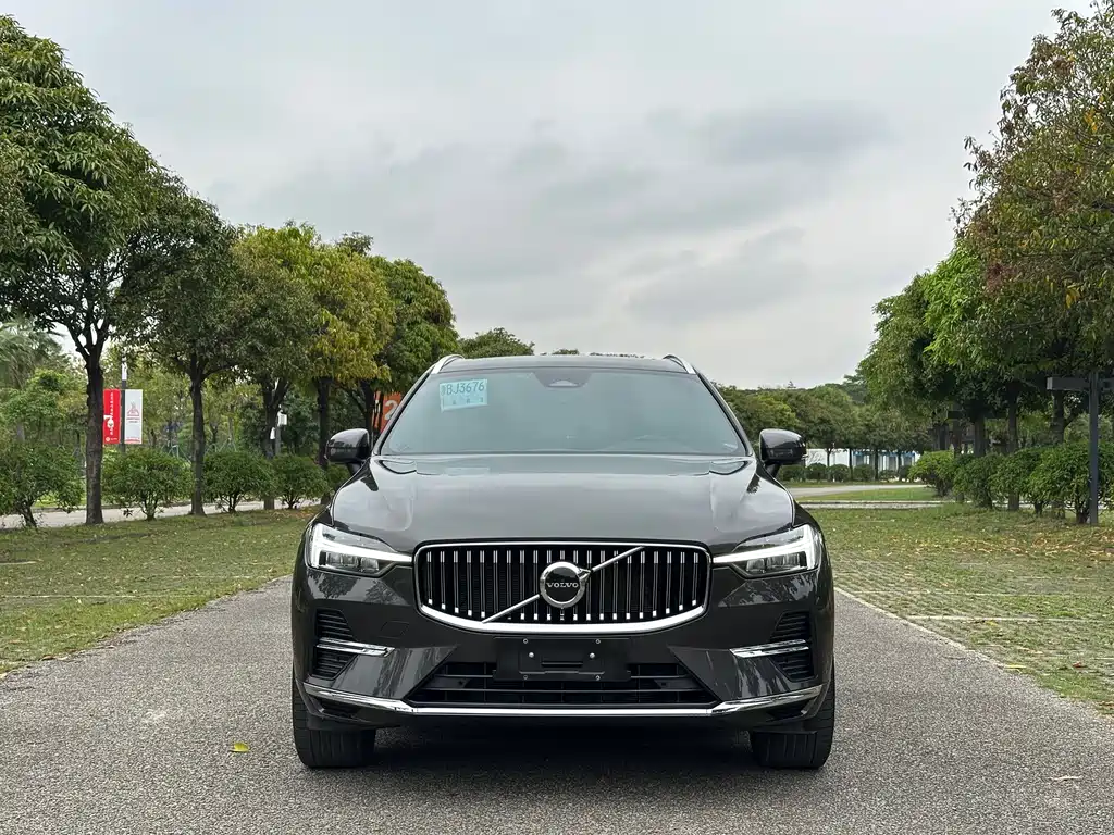 Volvo XC60 2024 B5 AWD Inscription