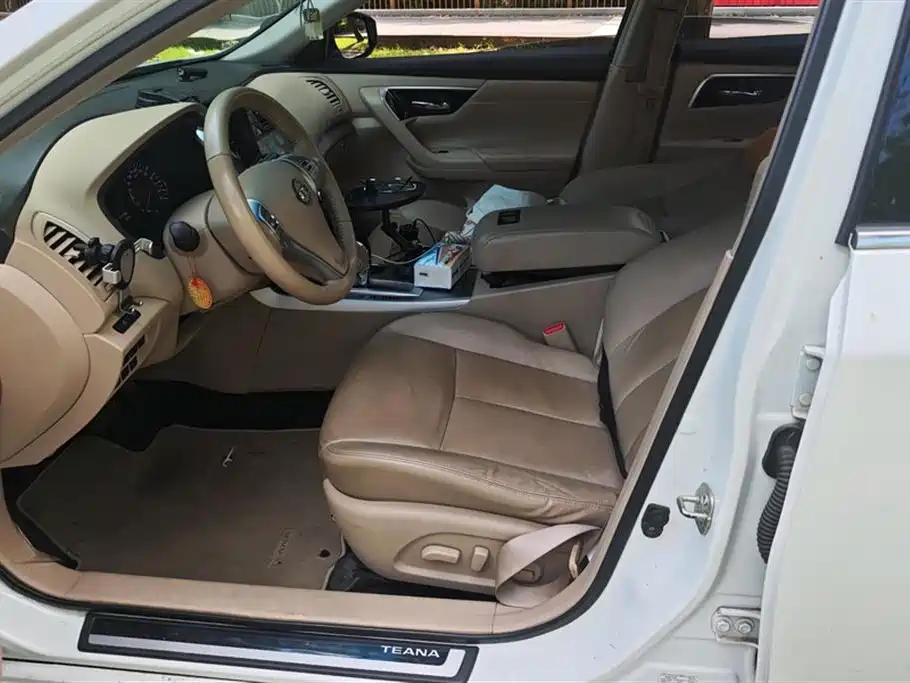 Nissan Altima 2016 Facelift 2.0L XL Comfort Edition