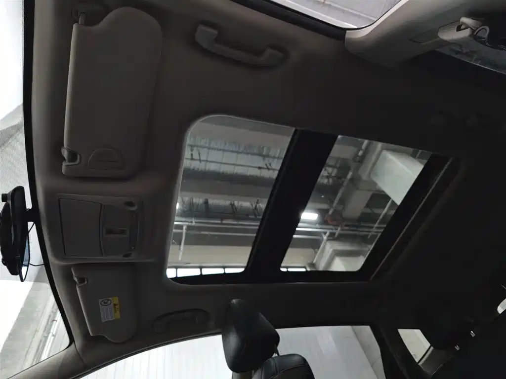Nissan Murano 2017 2.5L XL FWD Zhi Shang Edition