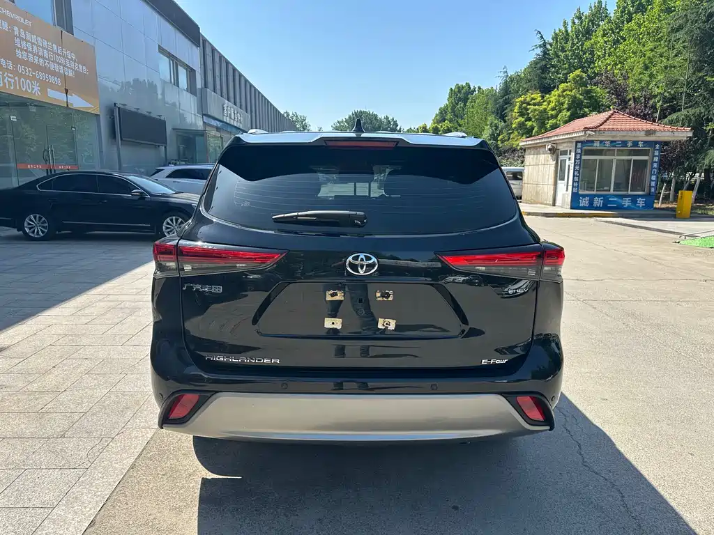 Toyota Highlander 2024 2.5L HEV AWD Luxury Edition 7-Seater