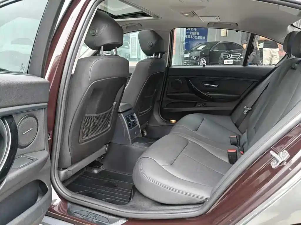 BMW 3 Series 2017 318Li Fashion Edition