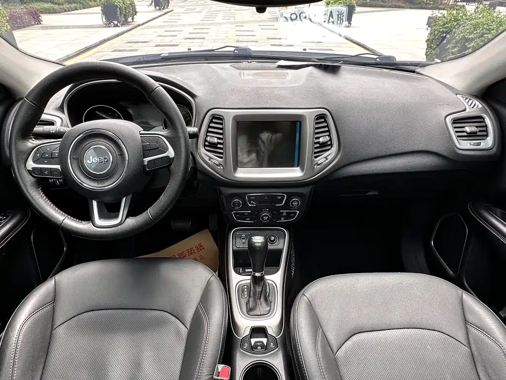 Jeep Compass 2017 200T Automatic Home Edition
