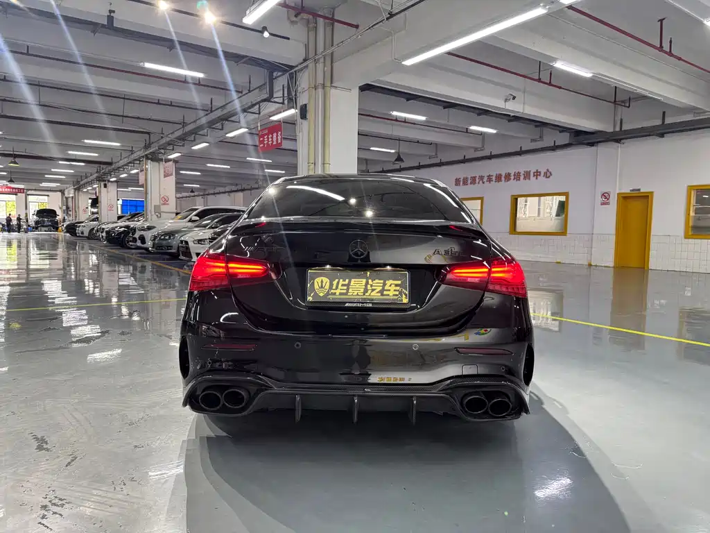 Mercedes-Benz A-Class AMG 2024 Facelift AMG A 35 L 4MATIC