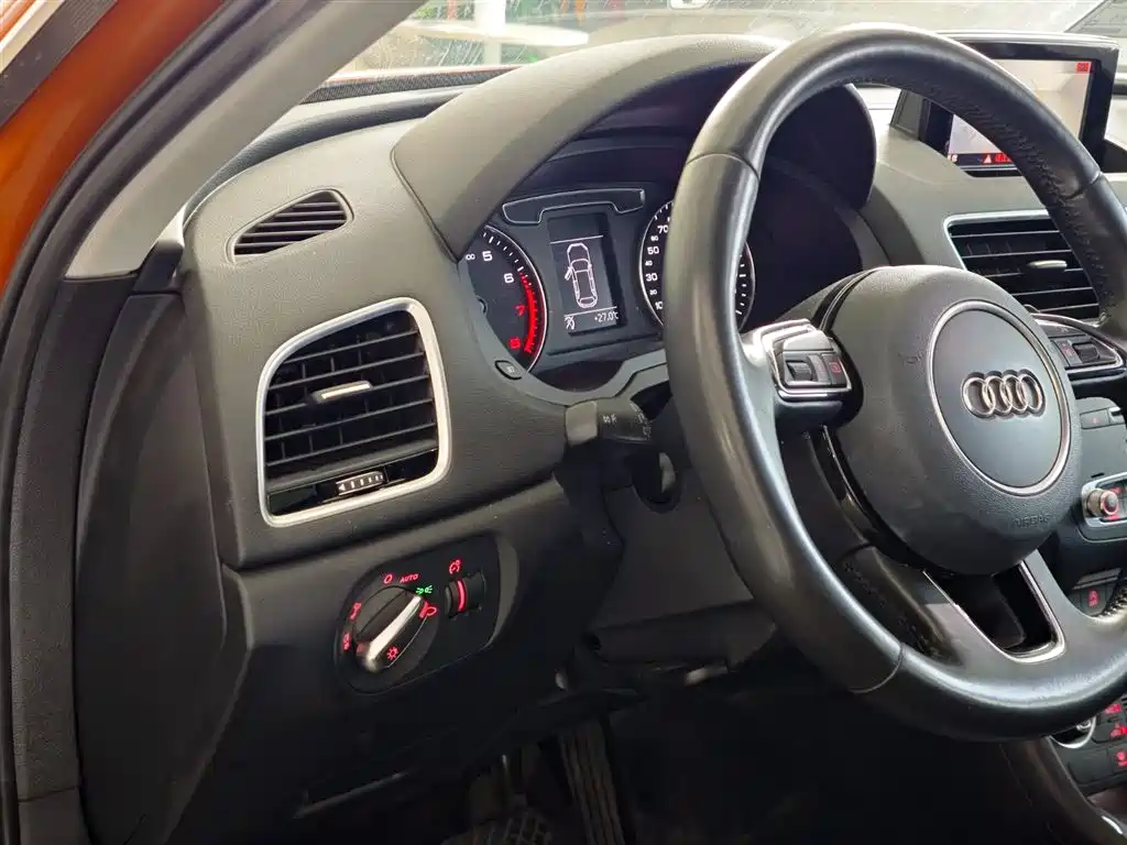 Audi Q3 2017 30 TFSI Fashion