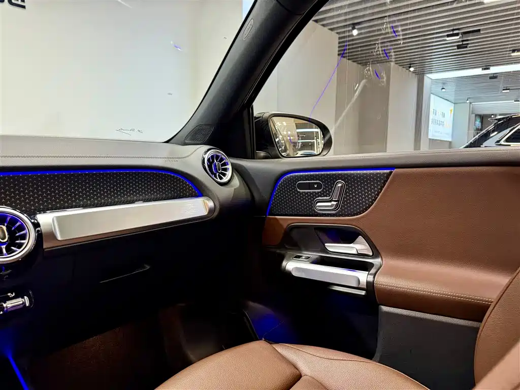 Mercedes-Benz GLB 2024 Facelift GLB 220 Fashion Edition