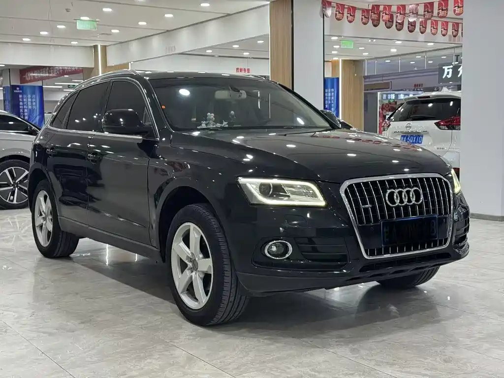 Audi Q5 2015 40 TFSI Comfort Edition