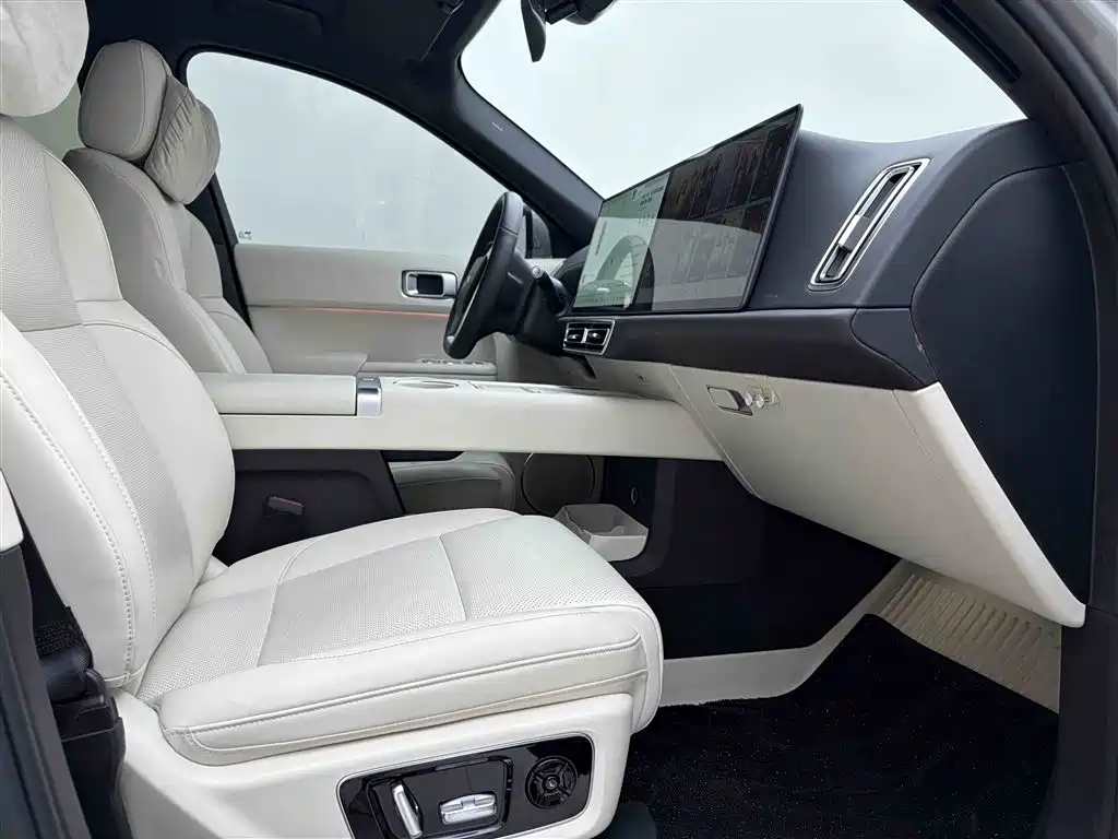 Li Auto L9 2024 Ultra