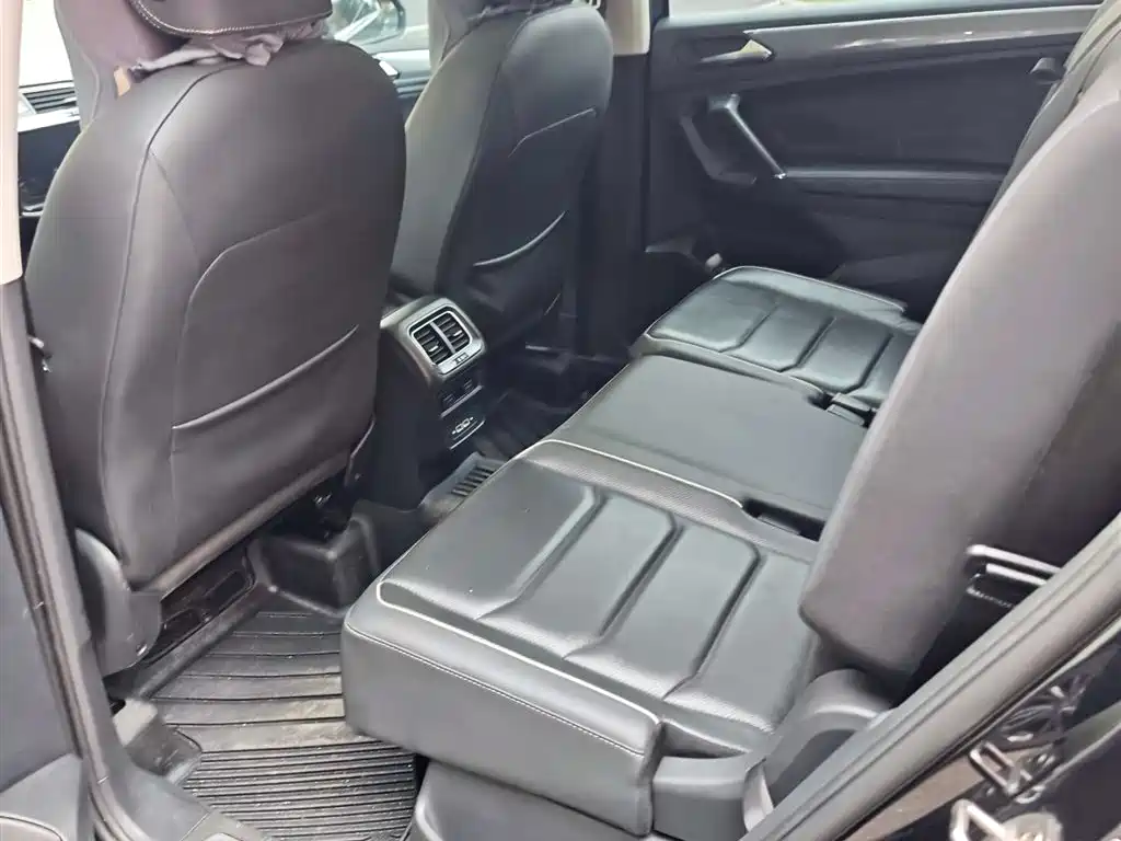 Volkswagen Tiguan L 2021 380TSI AWD R-Line Flagship 7-Seater