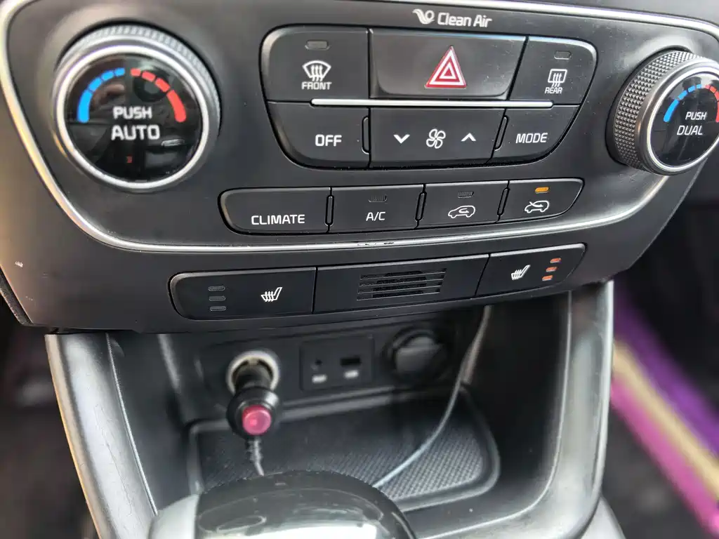 Sorento 2013 2.2T 7-Seater Diesel Luxury Edition