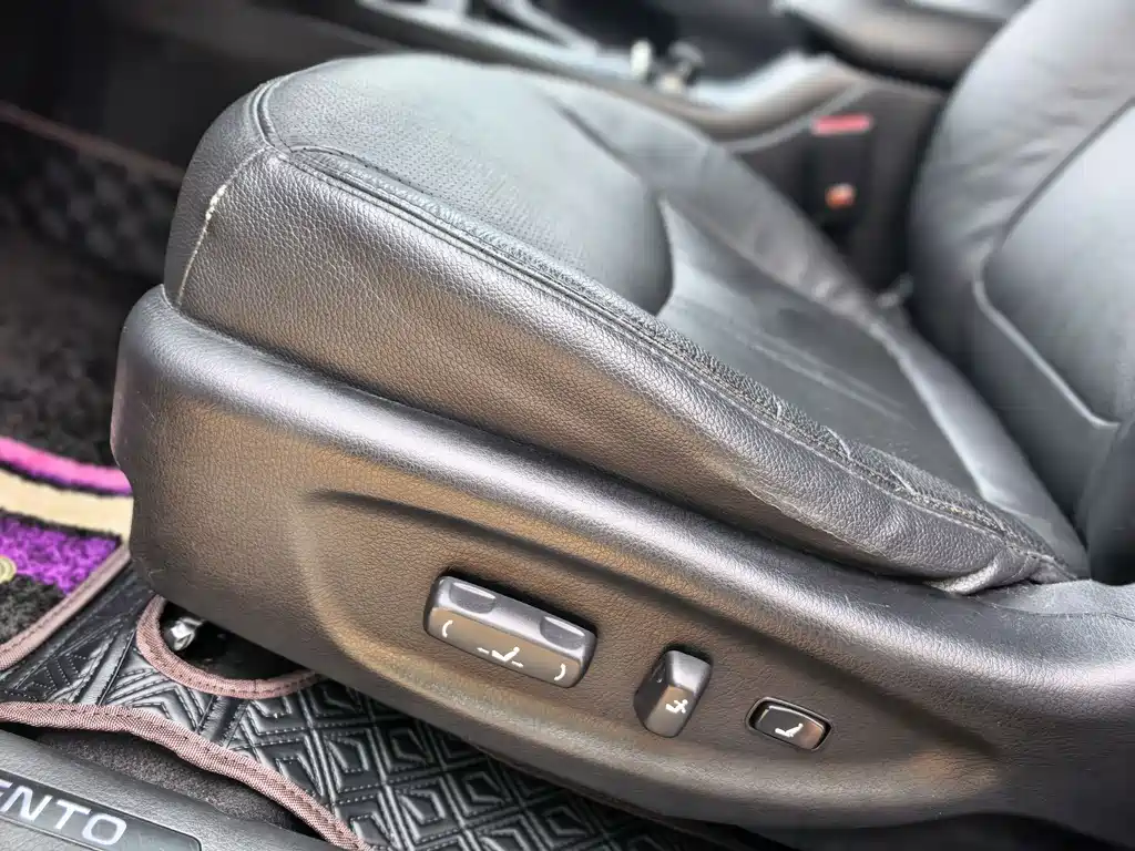 Sorento 2013 2.2T 7-Seater Diesel Luxury Edition