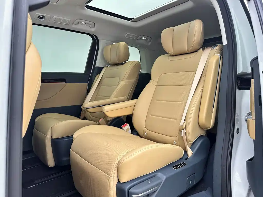 GAC Trumpchi E8 PHEV 2024 150km Longteng Guanghui Edition