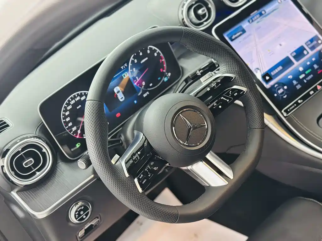Mercedes-Benz C-Class 2024 C 260 L皓夜运动版