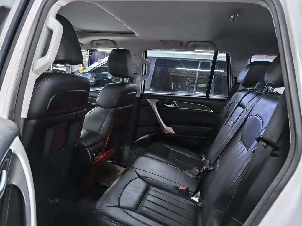 Haval H9 2015 2.0T AWD Luxury 7-Seater