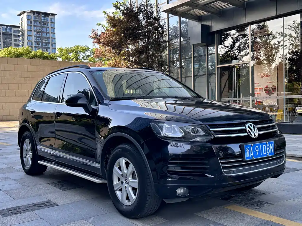 Volkswagen Touareg 2011 3.0TSI Standard Edition