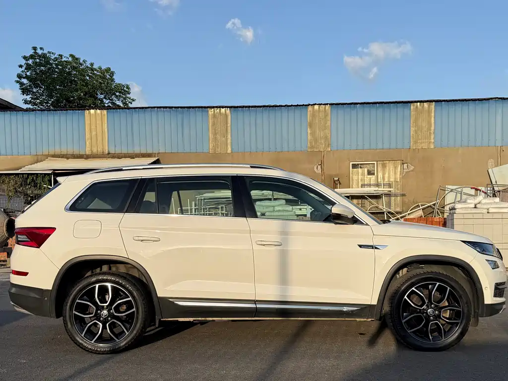 Skoda Kodiaq 2018 TSI380 7-Seater AWD Flagship Edition
