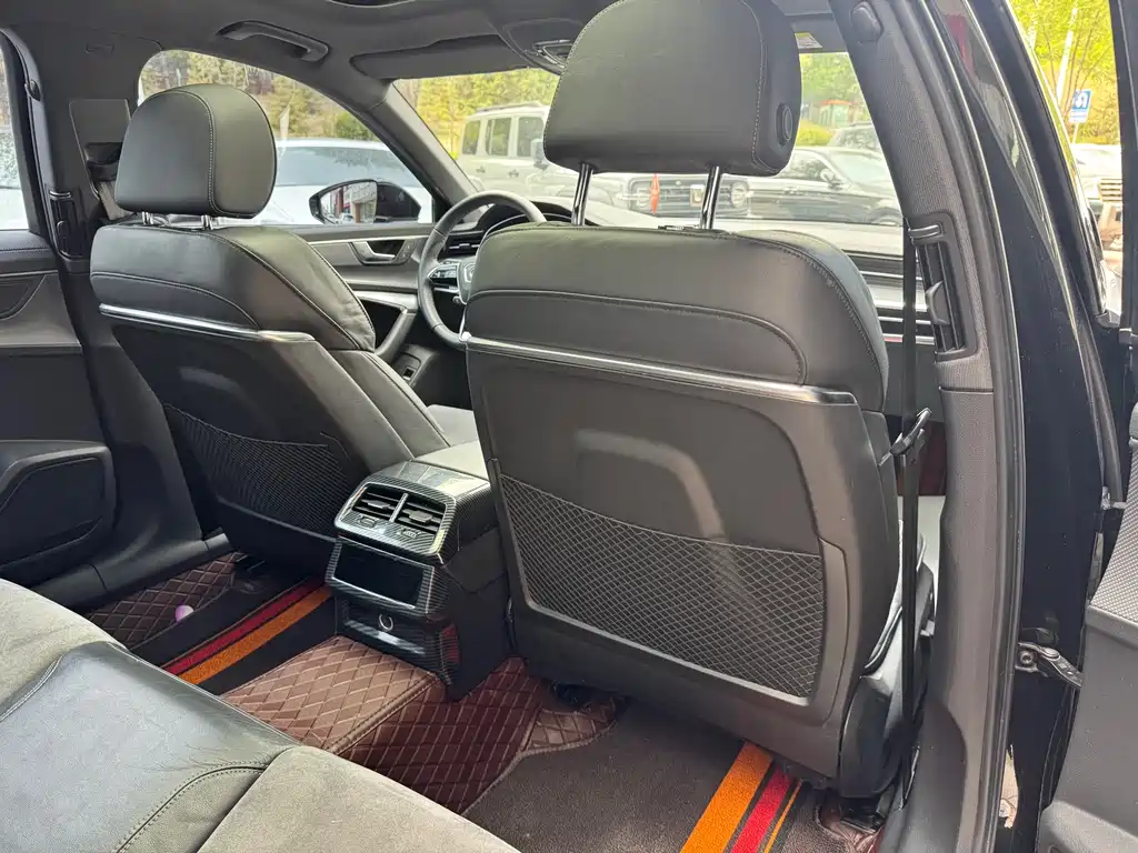 Audi A6L 2020 45 TFSI quattro Zhenxuan Dynamic Edition