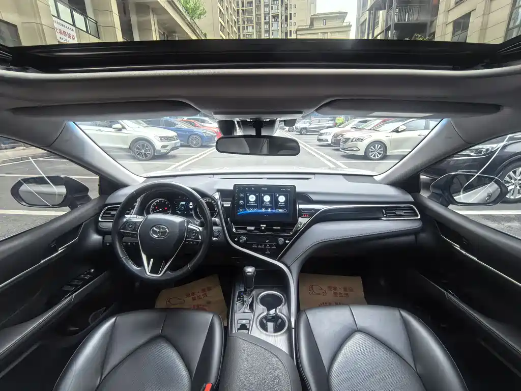 Camry 2021 2.0G Luxury Edition