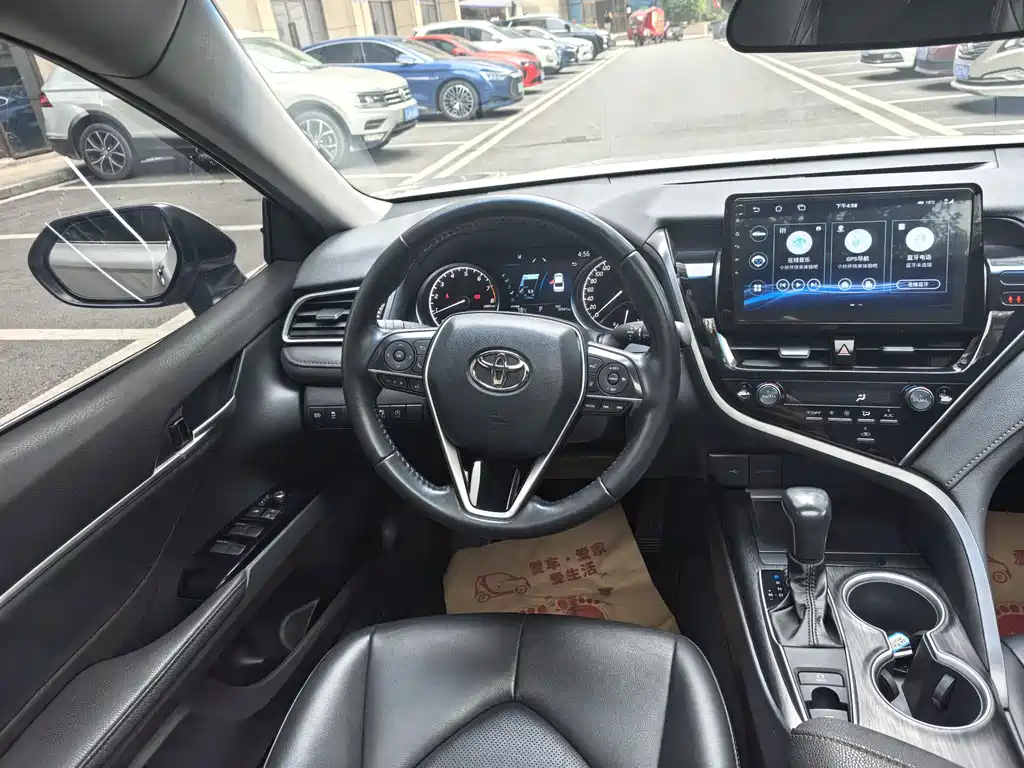 Camry 2021 2.0G Luxury Edition