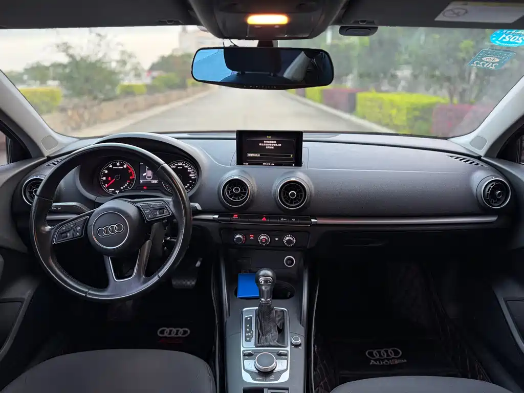 Audi A3 Limousine 35 TFSI