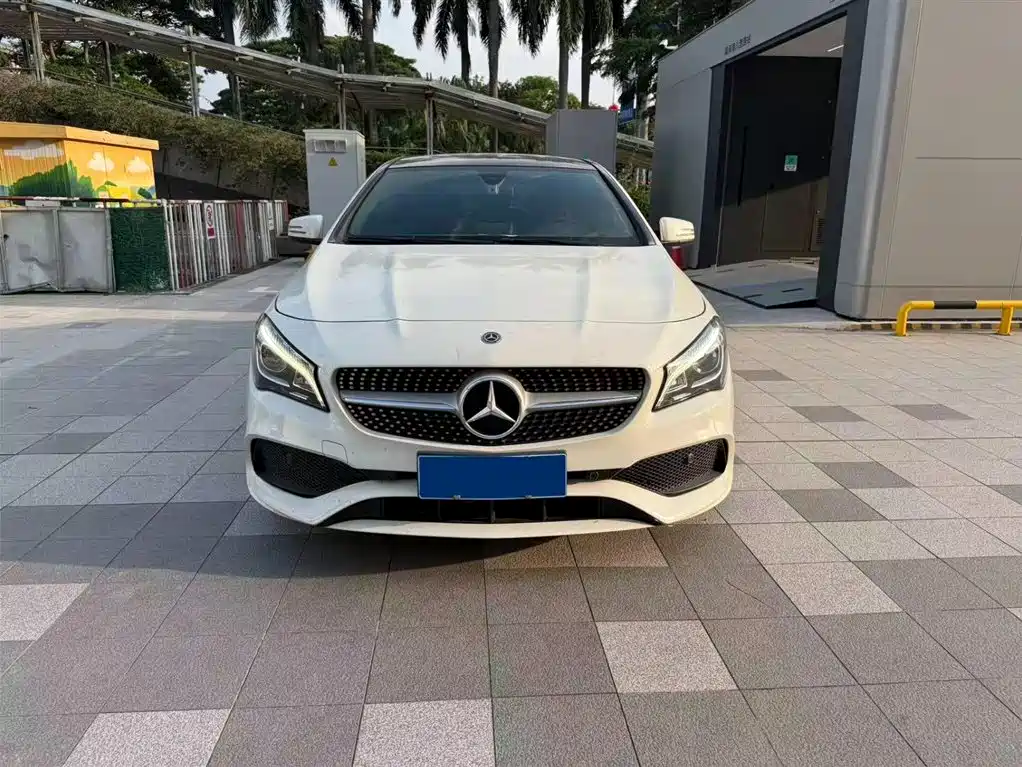 Mercedes-Benz CLA 2017 Facelift CLA 200 Fashion Edition