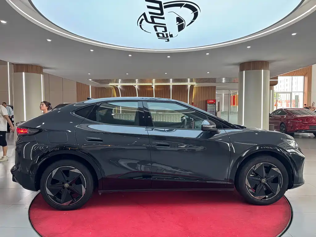 Volkswagen ID.6 2024 Ultra Long Range