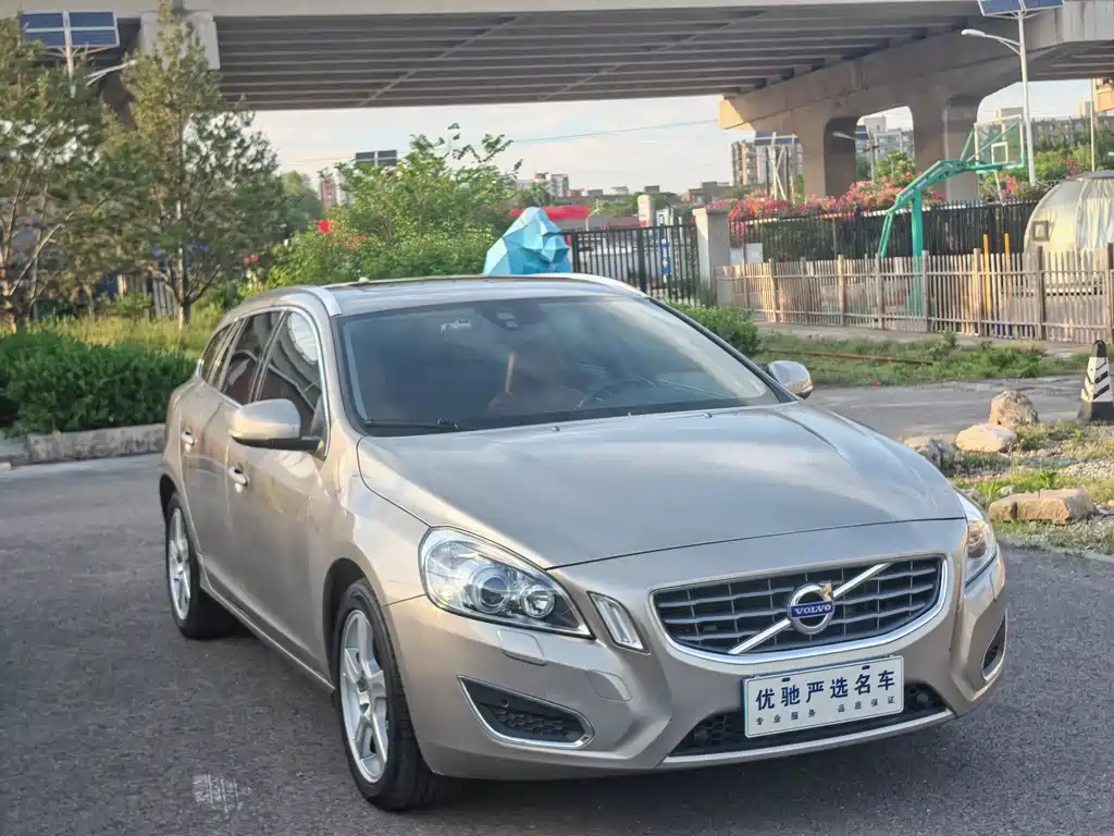 Volvo V60 2013 T5 Comfort