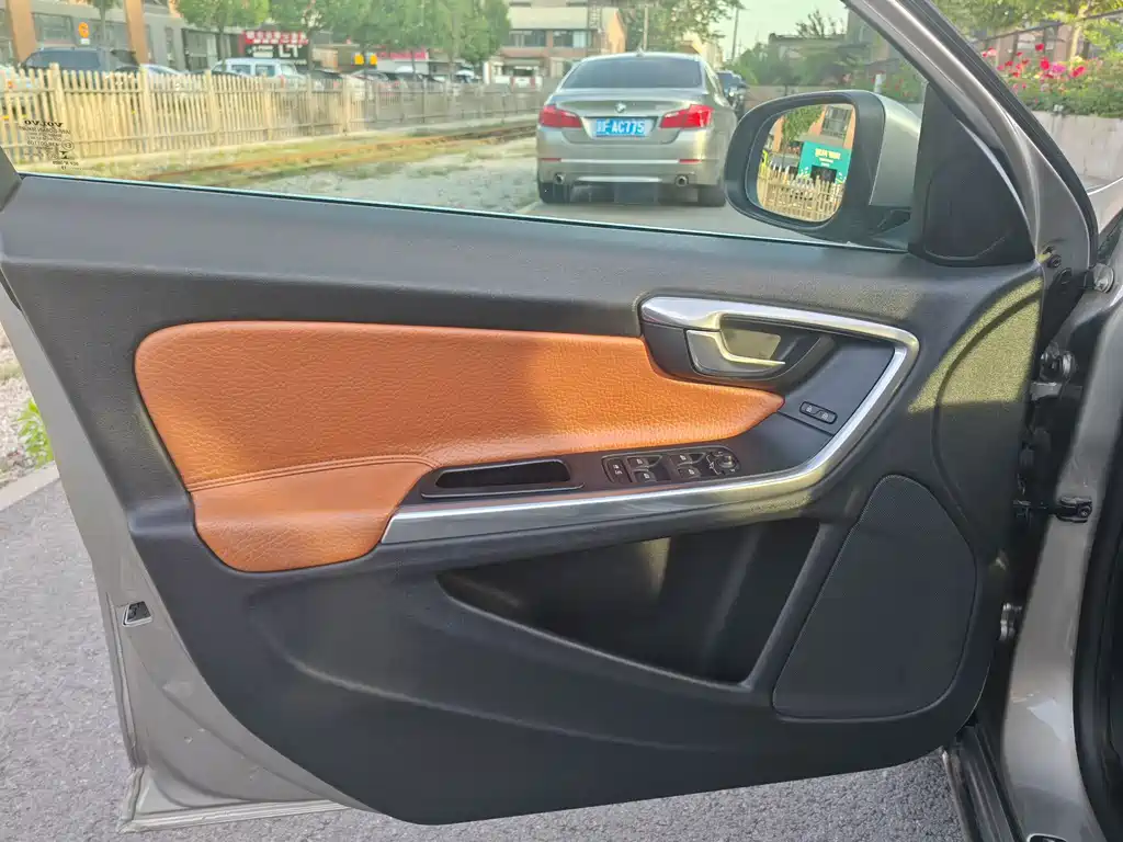 Volvo V60 2013 T5 Comfort