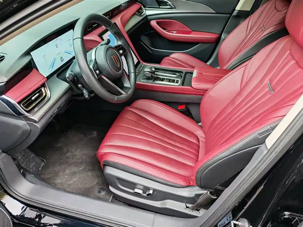 Hongqi H5 2024 2.0T Auto Zhilian Qichang Edition
