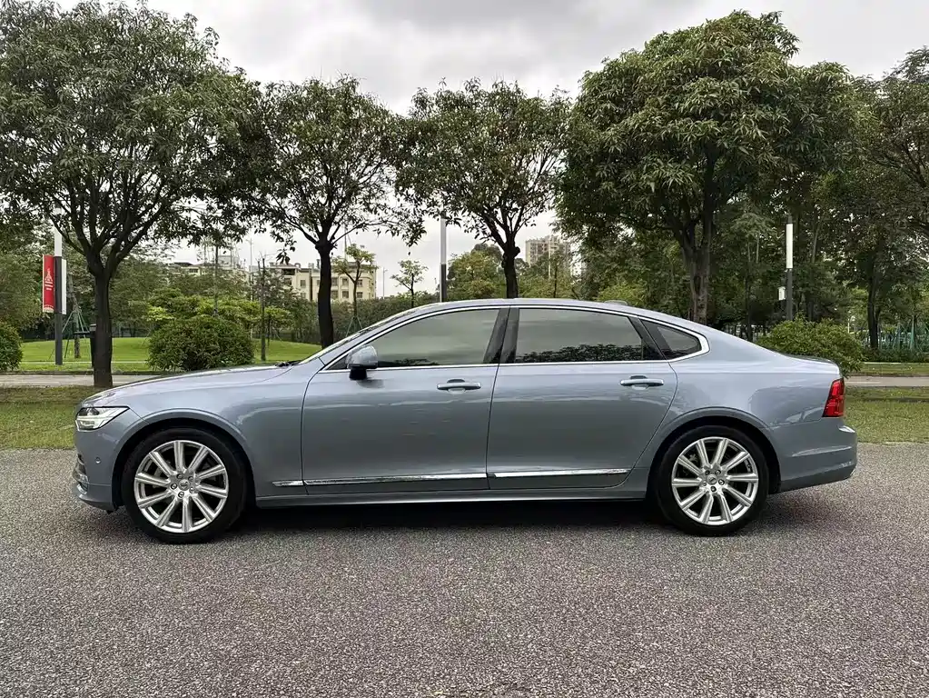 Volvo S90 2019 T5 Inscription