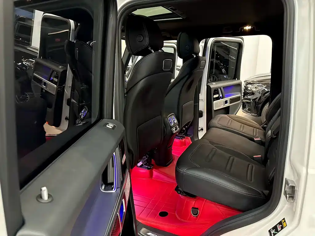 Mercedes-Benz G-Class 2024 G 350