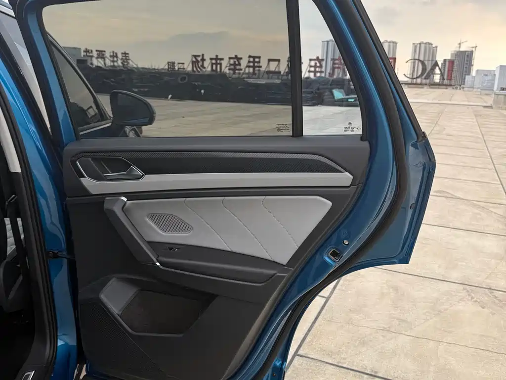 Tayron GTE Plug-in Hybrid 2023 280TSI Luxury Plus Advanced Edition