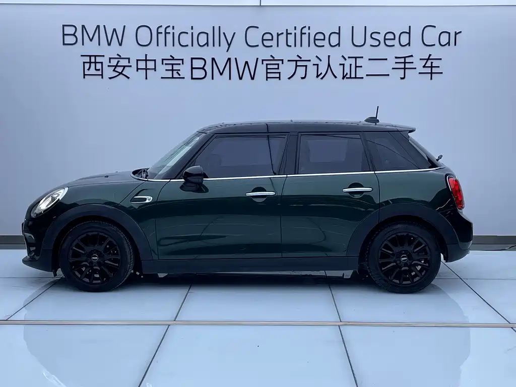 MINI Cooper 5-Door 2016 1.5T