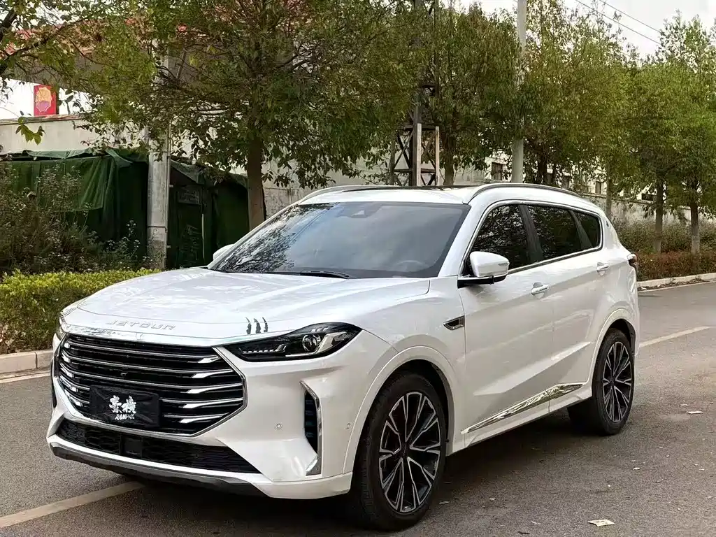 Jetour X70 PLUS 2021 1.6T DCT Chen 7-seater