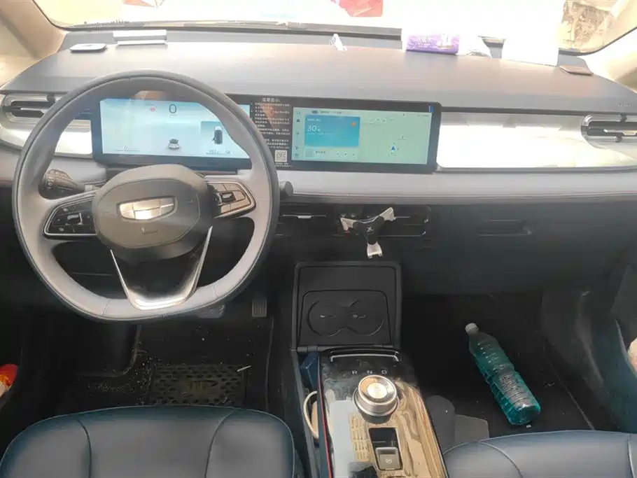 Geely Geometry E Firefly 2023 401KM Pilihu 5-Seater