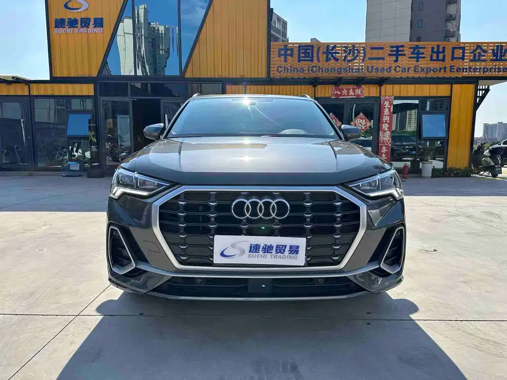 Audi Q3 2022 35 TFSI Fashion Dynamic