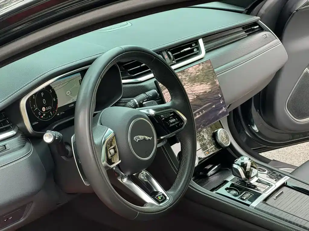 Jaguar XFL 2023 XFL 2.0T P250 RWD Elite Sport Edition