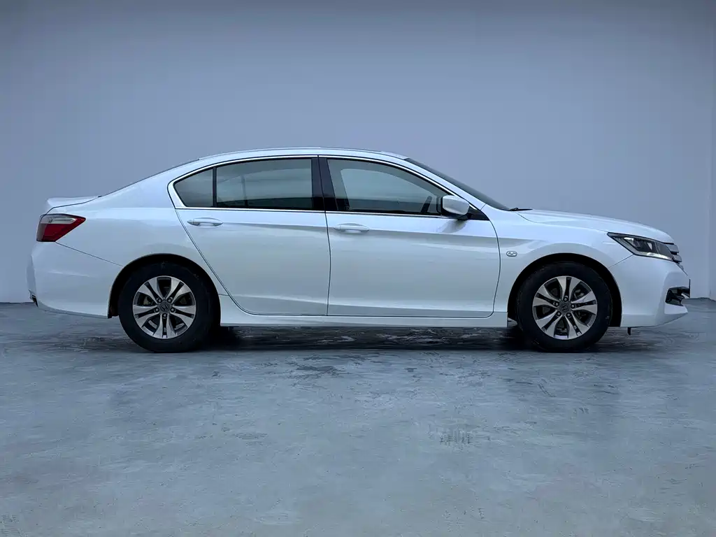 Accord 2014 2.0L EX Luxury Edition