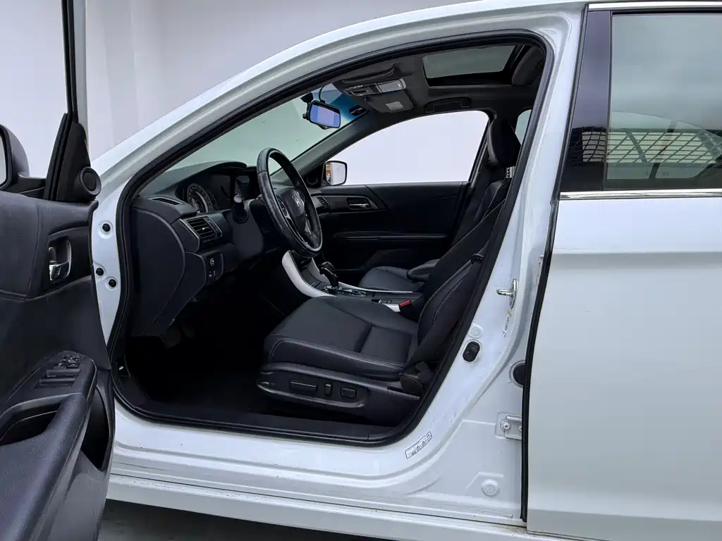 Accord 2014 2.0L EX Luxury Edition