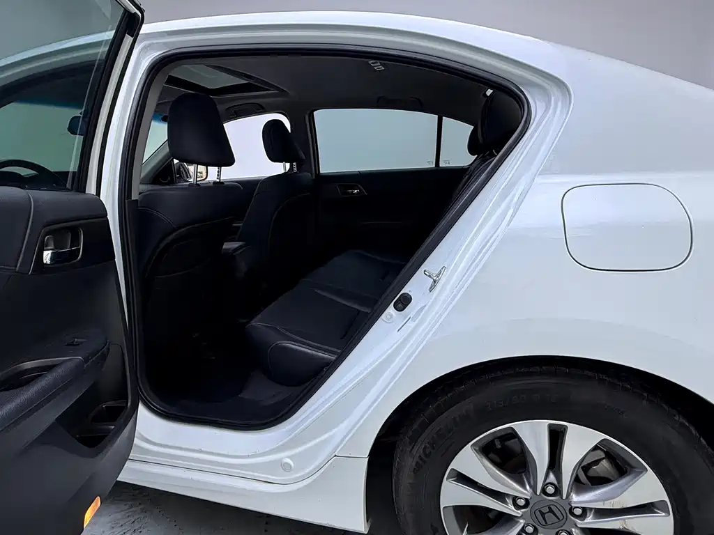 Accord 2014 2.0L EX Luxury Edition