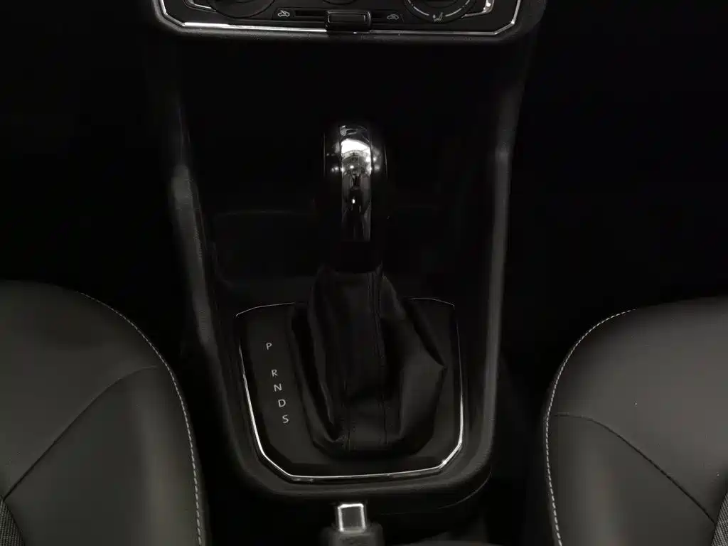 Volkswagen Santana Gran Lavida 2017 1.6L Automatic Comfort Edition