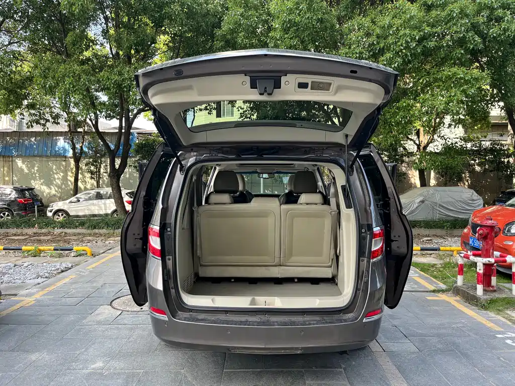 Buick GL8 2013 3.0L GT Luxury Business Elegant Edition