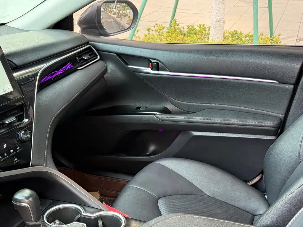 Camry 2021 2.5G Luxury Edition