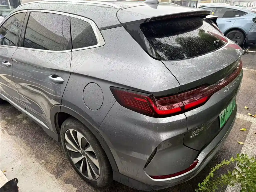 BYD Song PLUS DM-i 2024 Honor Edition Flagship 110km