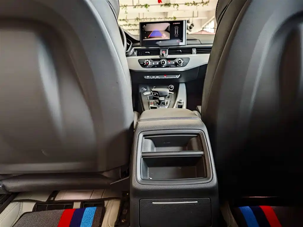 Audi A4L 2020 40 TFSI Fashion Dynamic