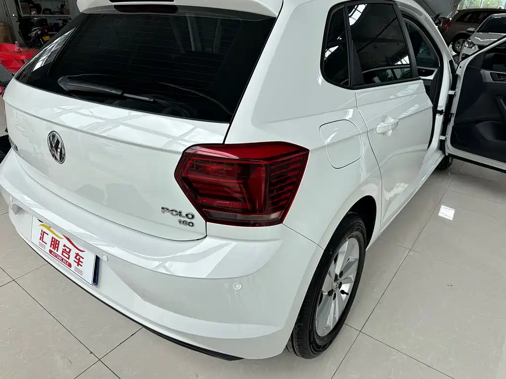 Volkswagen Polo 2019 Plus 1.5L Automatic Panorama Enjoy Edition
